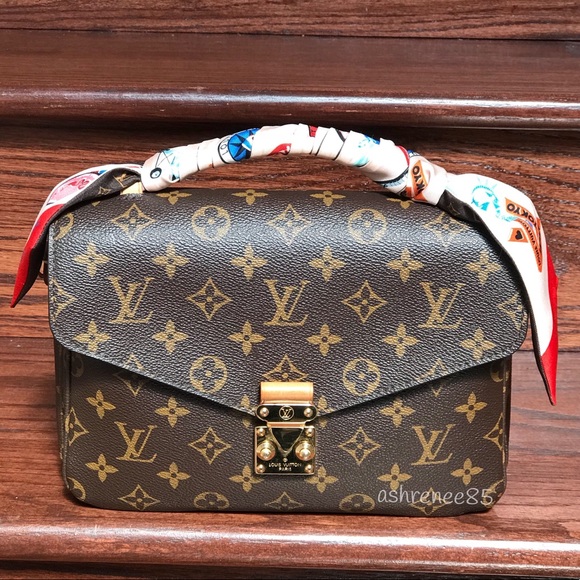 Louis Vuitton Handbags - Louis Vuitton Pochette Metis